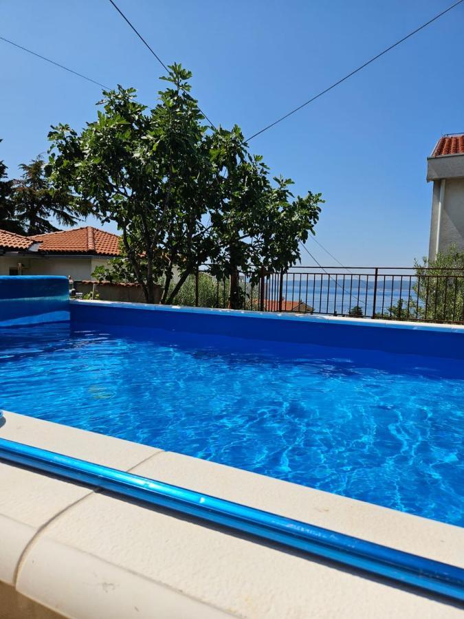 Apartments With Swimming Pool 9X4M Селце Екстер'єр фото