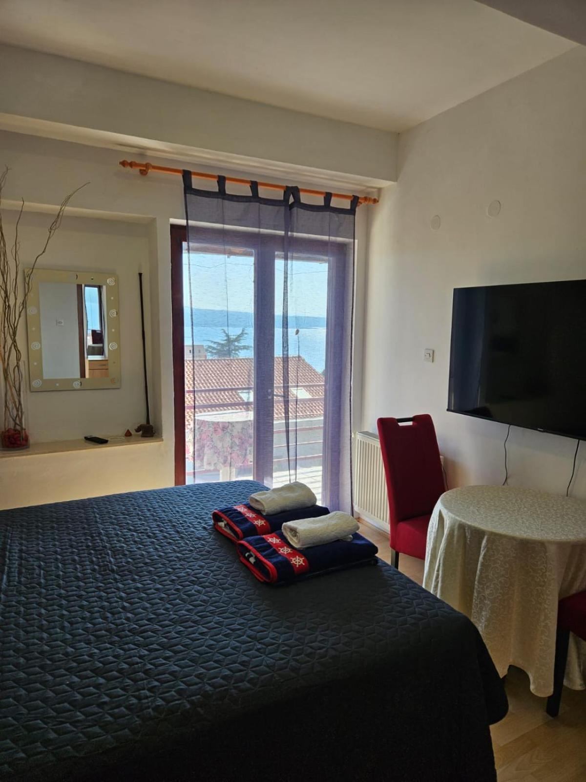 Apartments With Swimming Pool 9X4M Селце Екстер'єр фото