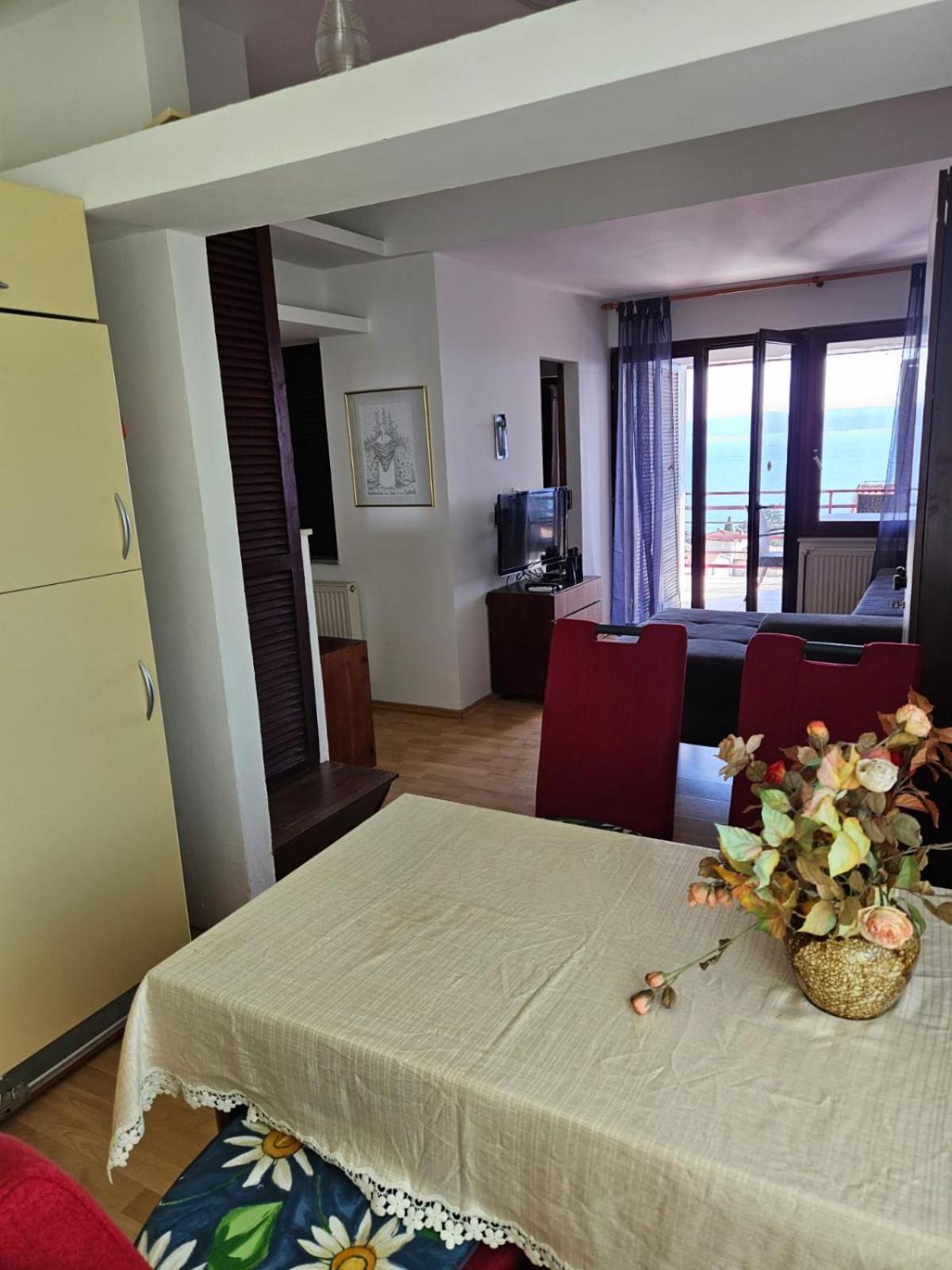 Apartments With Swimming Pool 9X4M Селце Екстер'єр фото